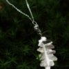 Collier long en argent recyclé. Bijou fait main feuilles de chêne.